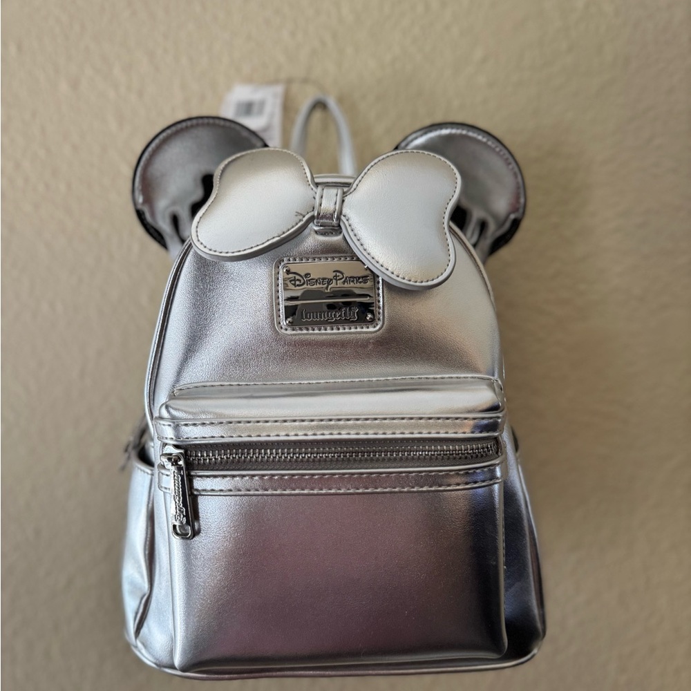 NEW | Loungefly | Silver Minnie Mouse Disney100 Mini Backpack Limited Edition - Picture 4 of 8